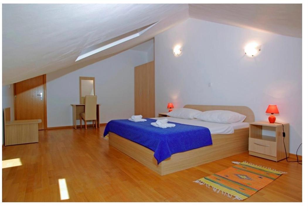 Apartmani Funda Bol Exterior foto