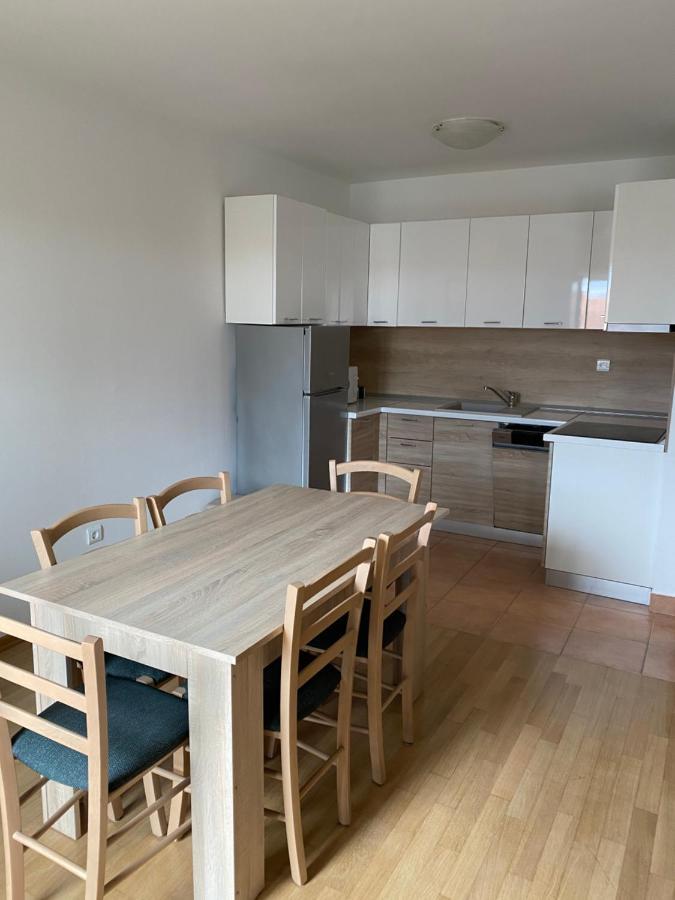 Apartmani Funda Bol Exterior foto