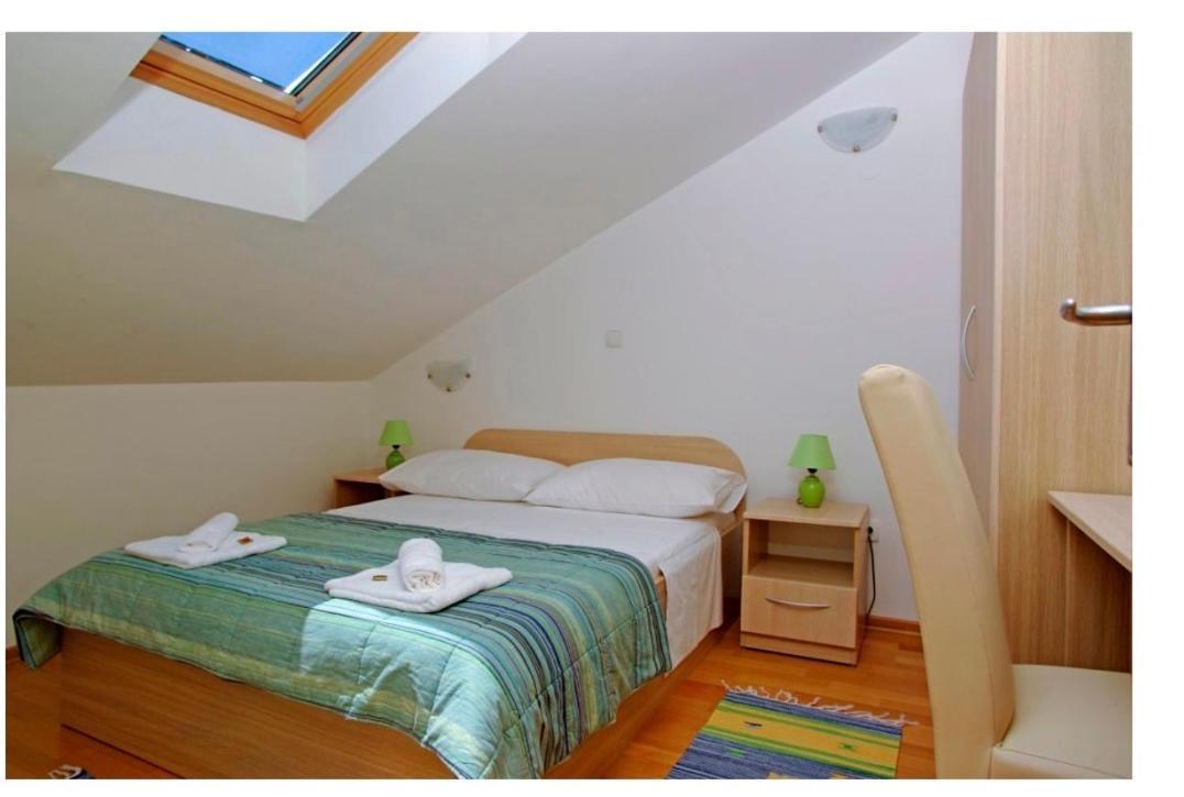 Apartmani Funda Bol Exterior foto