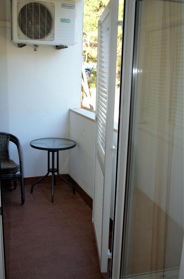Apartmani Funda Bol Exterior foto