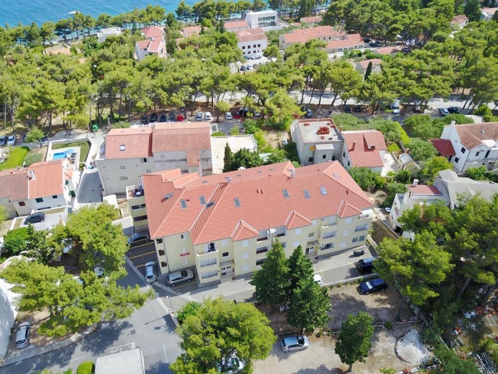 Apartmani Funda Bol Exterior foto