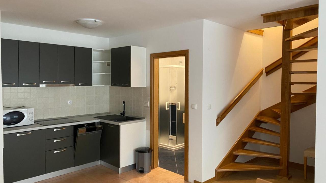 Apartmani Funda Bol Exterior foto